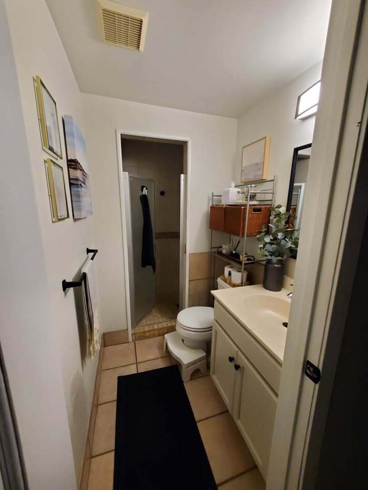 Basement bathroom - 5853 Winnetka Ave N