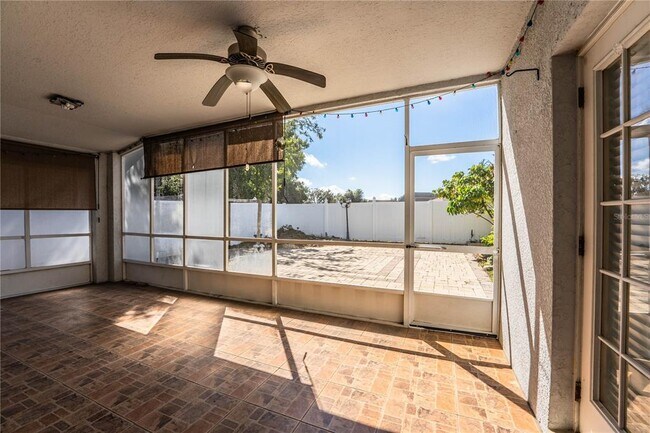 Building Photo - 1876 Holton Rd