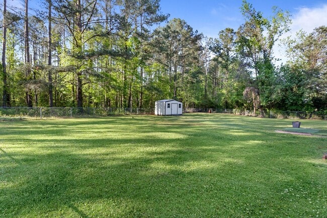Building Photo - Affordable Single Family Home in Jacksonville