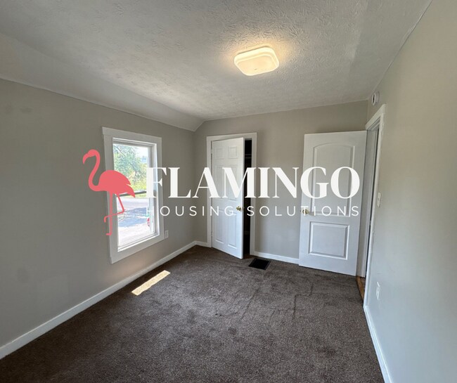 Building Photo - 3 Bedroom Gem in the Gem City (Edgemont Neighborhood)
