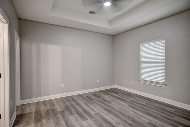 Building Photo - 123 S Kanaio Dr