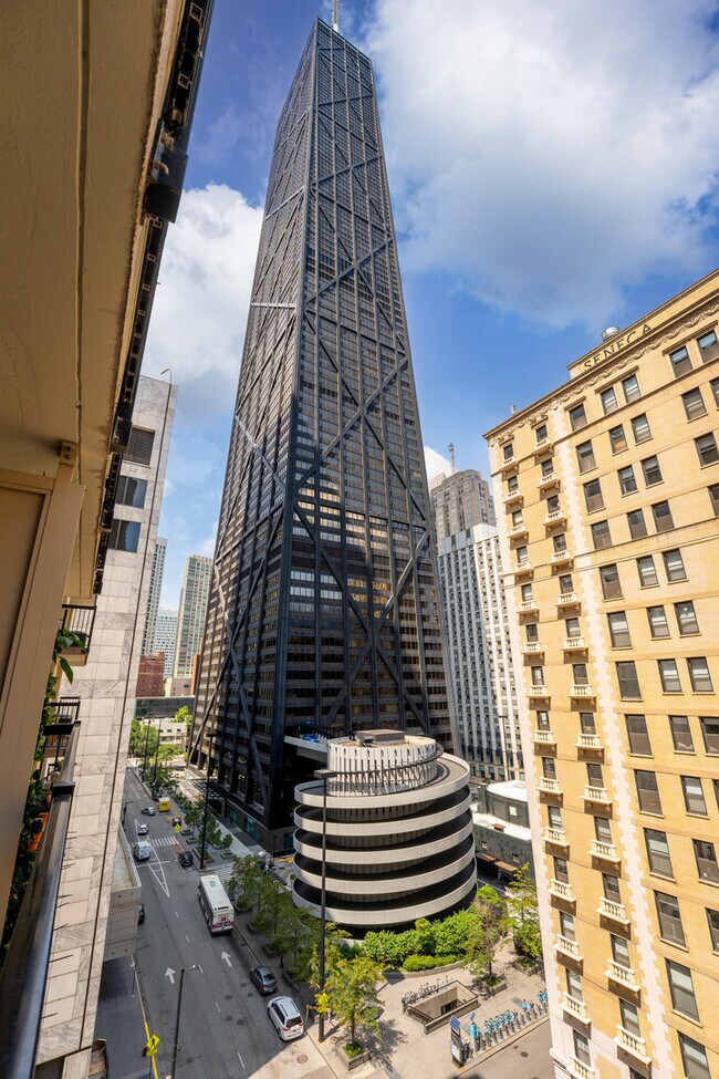 Building Photo - 201 E Chestnut St
