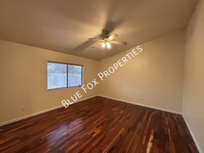 Building Photo - 3149 S Quinn Dr