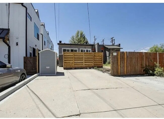 Building Photo - 5109 W 38th Ave