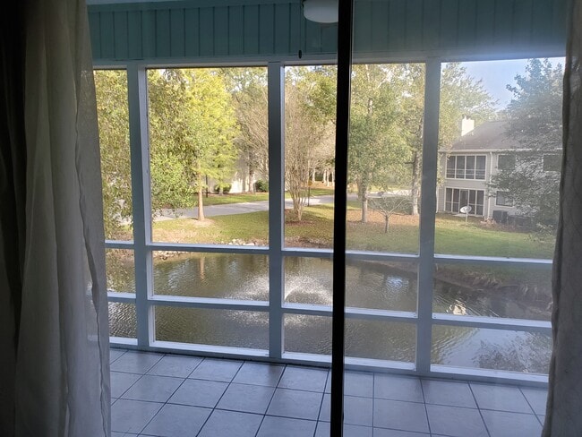 Building Photo - 2311 Treescape Dr