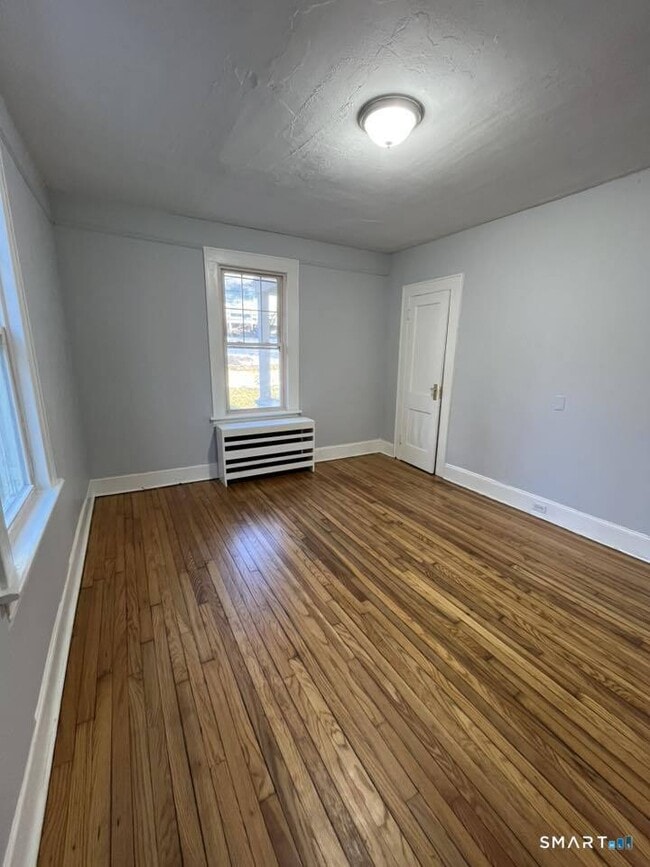 Building Photo - 102 Remington St