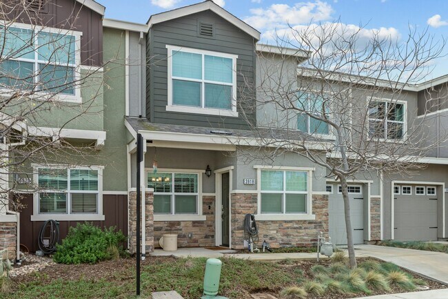 Building Photo - 3918 Wickman Loop
