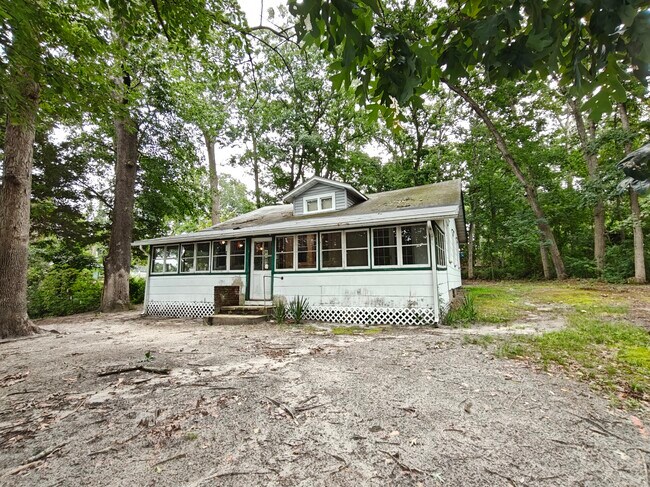 Building Photo - 171 Canna St