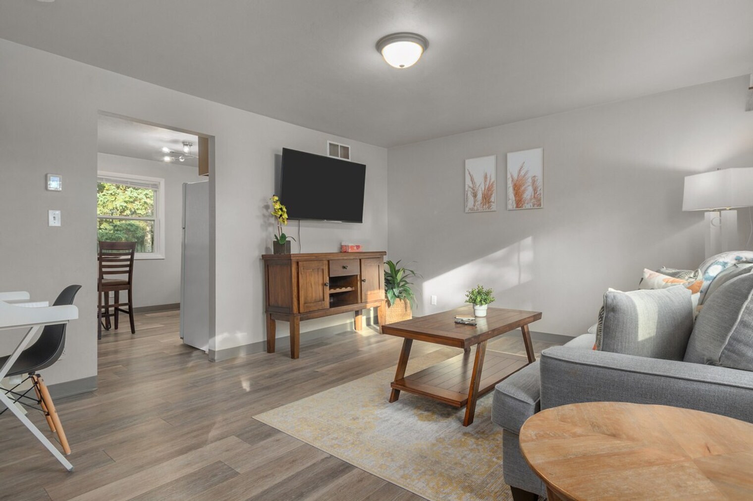 Building Photo - 1800 E Northland Ave