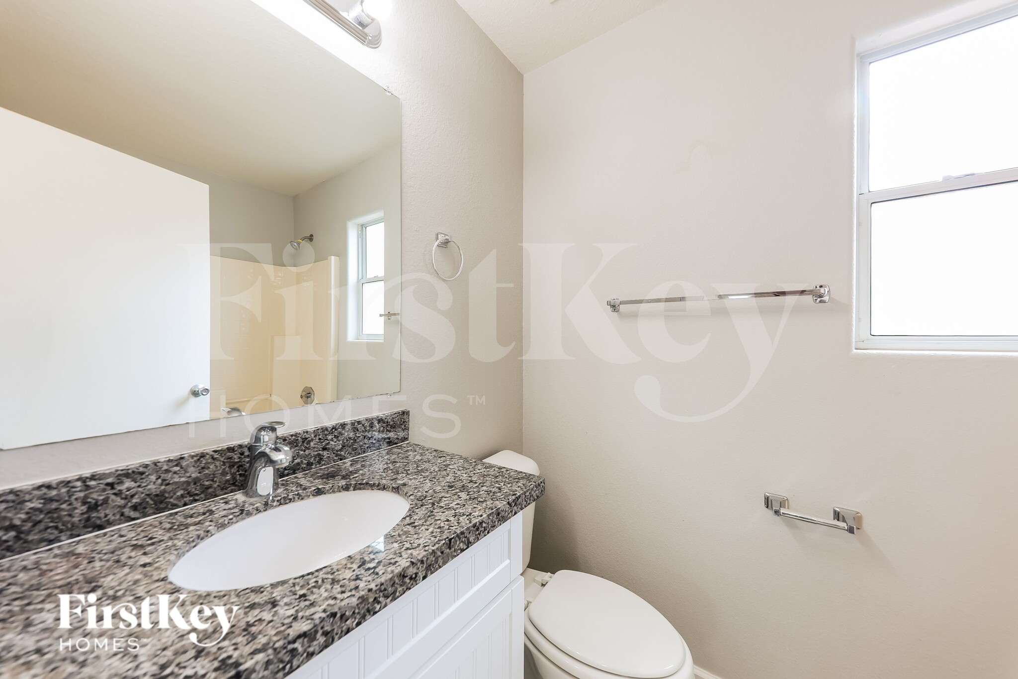 Building Photo - 2965 W Lone Cactus Dr