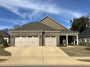 Building Photo - Available July 1, 2026!