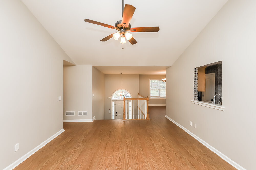 Building Photo - 7872 Newport Dr