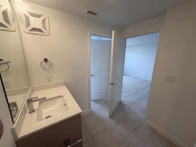 Building Photo - 5587 Millenia Blvd