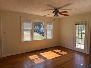 Building Photo - 1406 Myradare Dr
