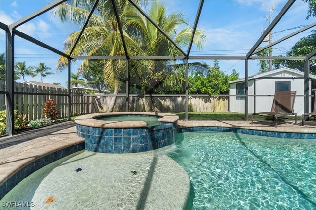 Building Photo - 659 108th Ave N