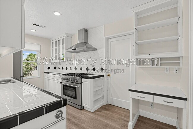 Building Photo - 3606 Granzotto Dr