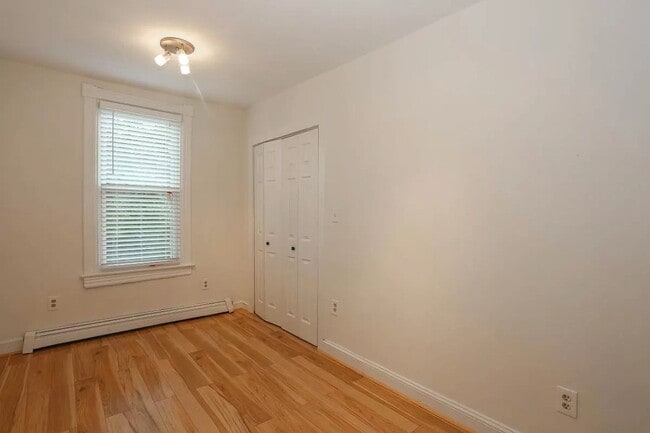 Building Photo - 2153 Newport Pl NW