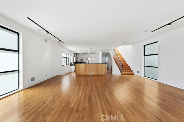 Building Photo - 129 20th St