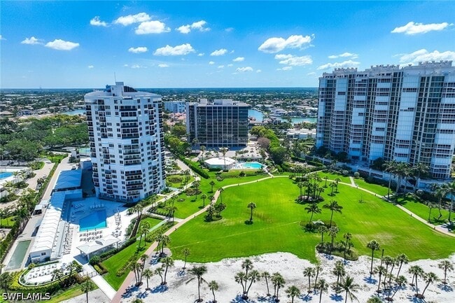 Building Photo - 4031 Gulf Shore Blvd N