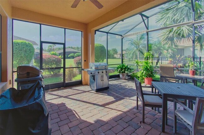 Building Photo - 855 Bella Viana Rd