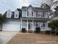 Building Photo - Charming 3-Bedroom Home