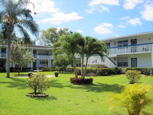 Building Photo - 281 Tilford N