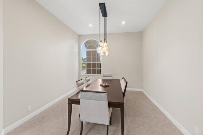 Building Photo - 9586 Campi Dr