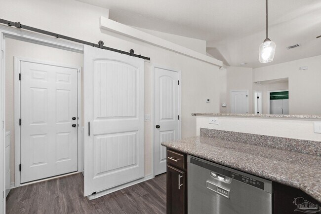 Building Photo - 4395 Thistle Pine Ct