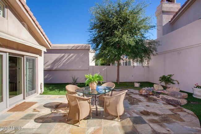 Building Photo - 7771 E Foxmore Ln