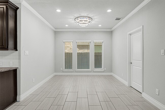 Building Photo - 3430 Golden Cypress Ln