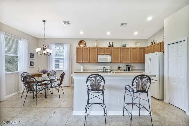 Building Photo - 9110 Spanish Moss Way