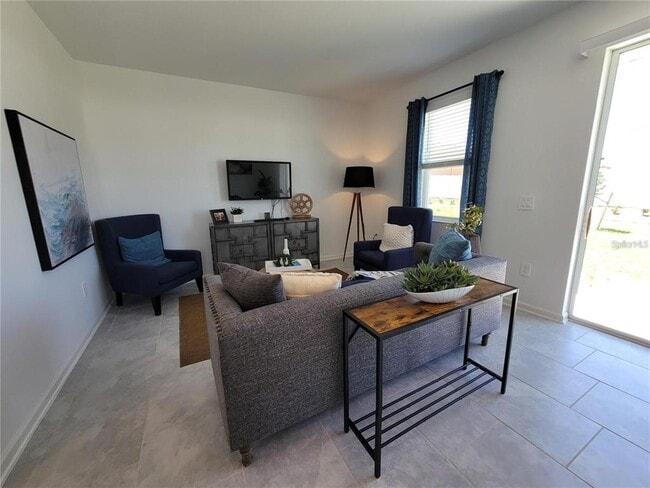 Building Photo - 3318 Laurent Lp