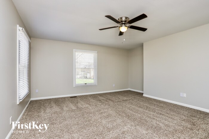 Building Photo - 16342 Peppermill Dr