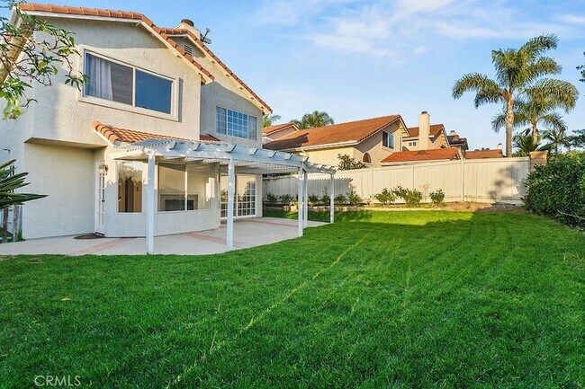 Building Photo - 24722 Via Carlos