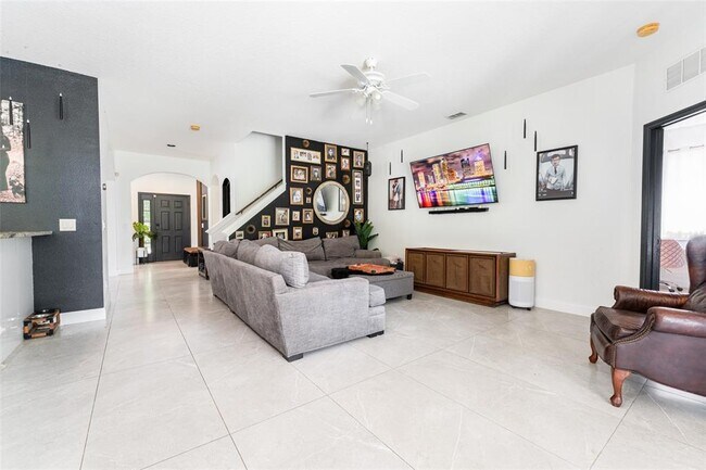Building Photo - 8050 Diablo Ct