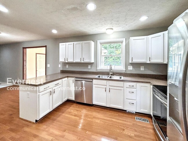 Building Photo - 11108 Huntington Meadows Ln