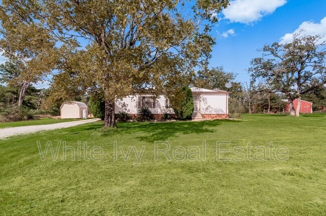 Building Photo - 30 Allen Rd