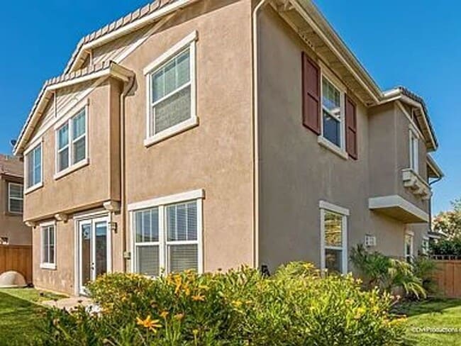 Building Photo - Beautiful 4BR/3BA Home for Rent – Prime La Mesa Location Near Parks & Transit