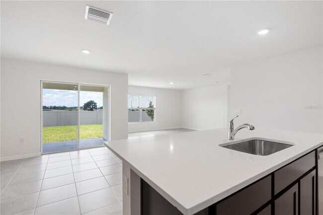 Building Photo - 4762 SW 88th Ln