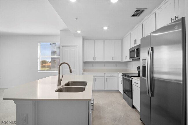 Building Photo - 18421 Copperhead Dr