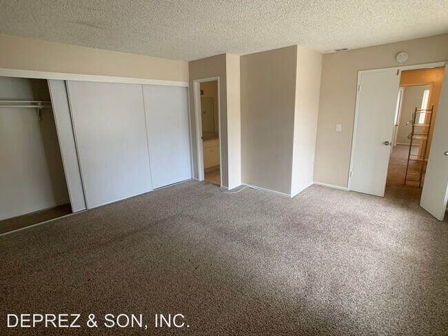 Building Photo - 4 br, 2.5 bath House - 741 HACIENDA DR.
