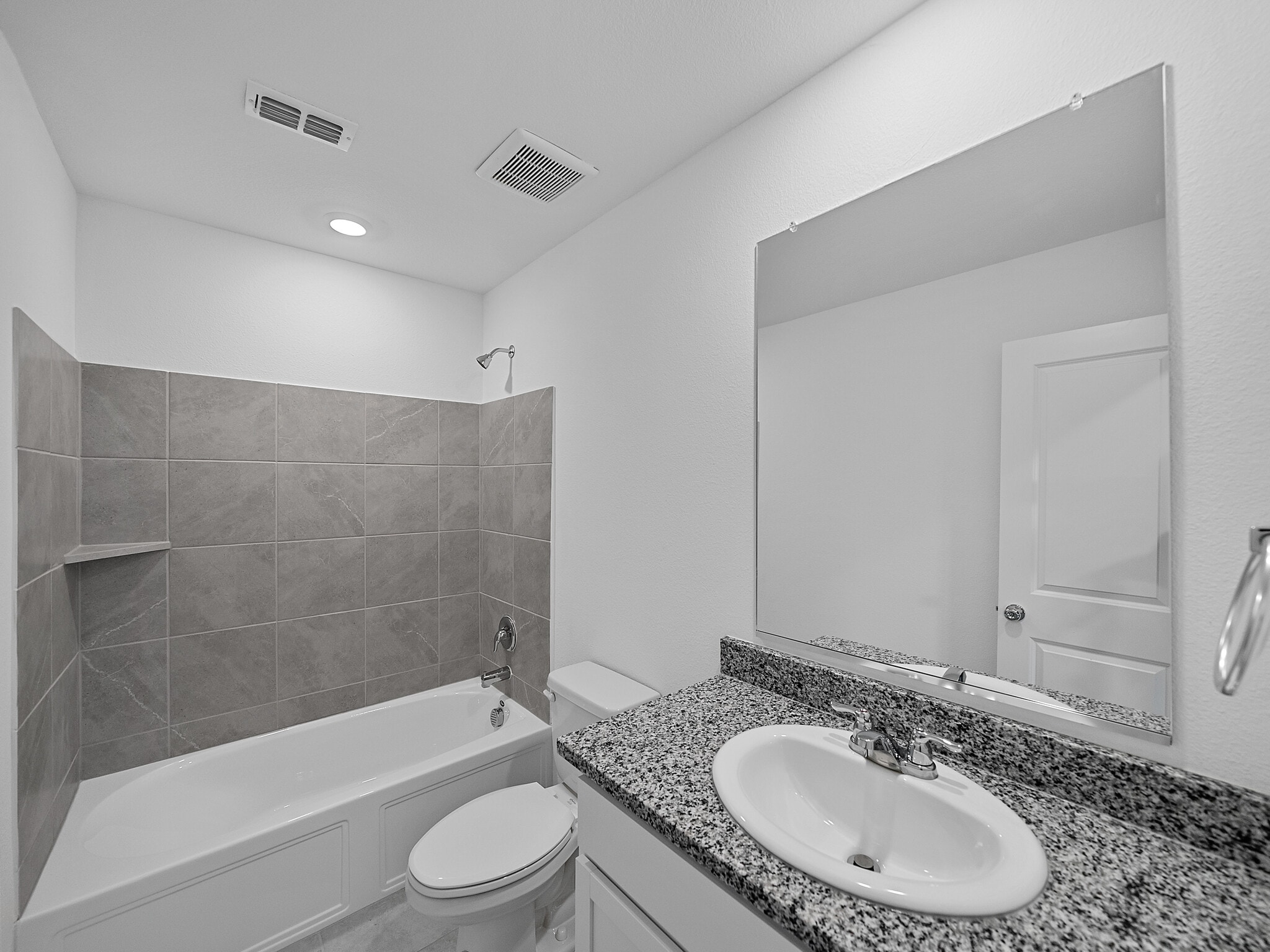 Building Photo - 14004 Birch Farm Dr