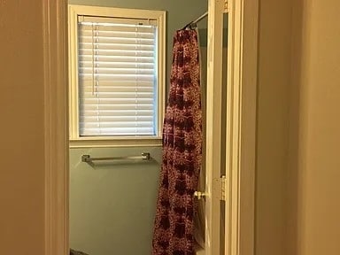 Building Photo - 3402 Warfield Dr