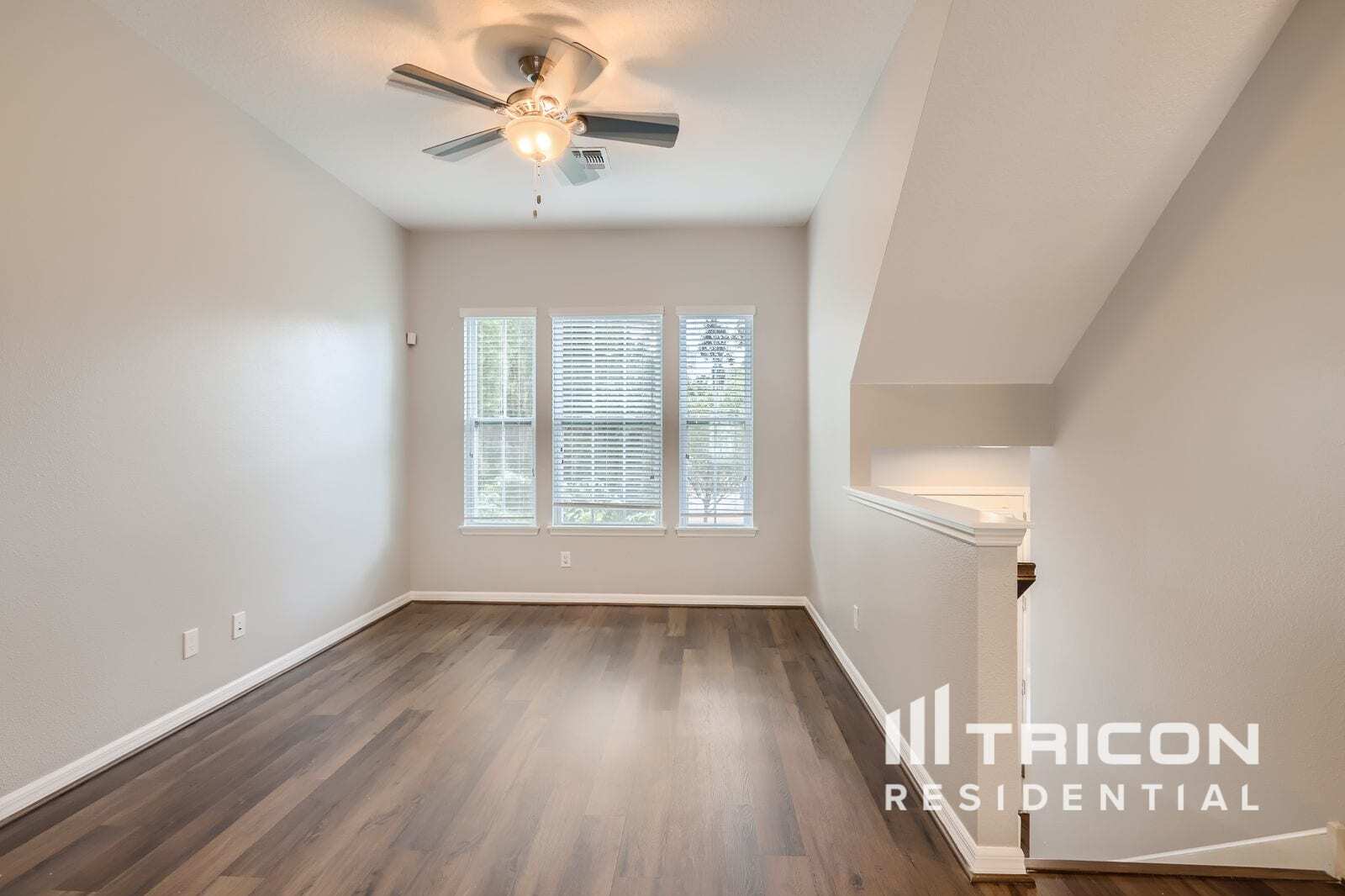 Building Photo - 836 Luarca Ln