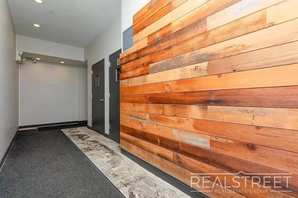 Building Photo - Stylish 2-Bedroom Bushwick Apartment with Huge Private Balcony & Prime Location