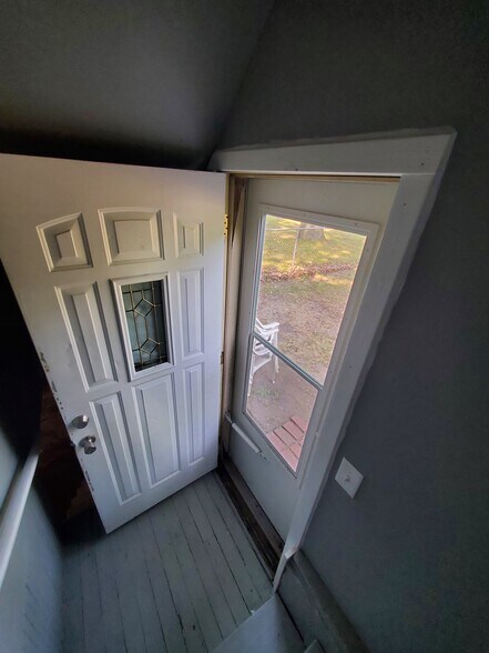 Building Photo - 2642 Riordan St