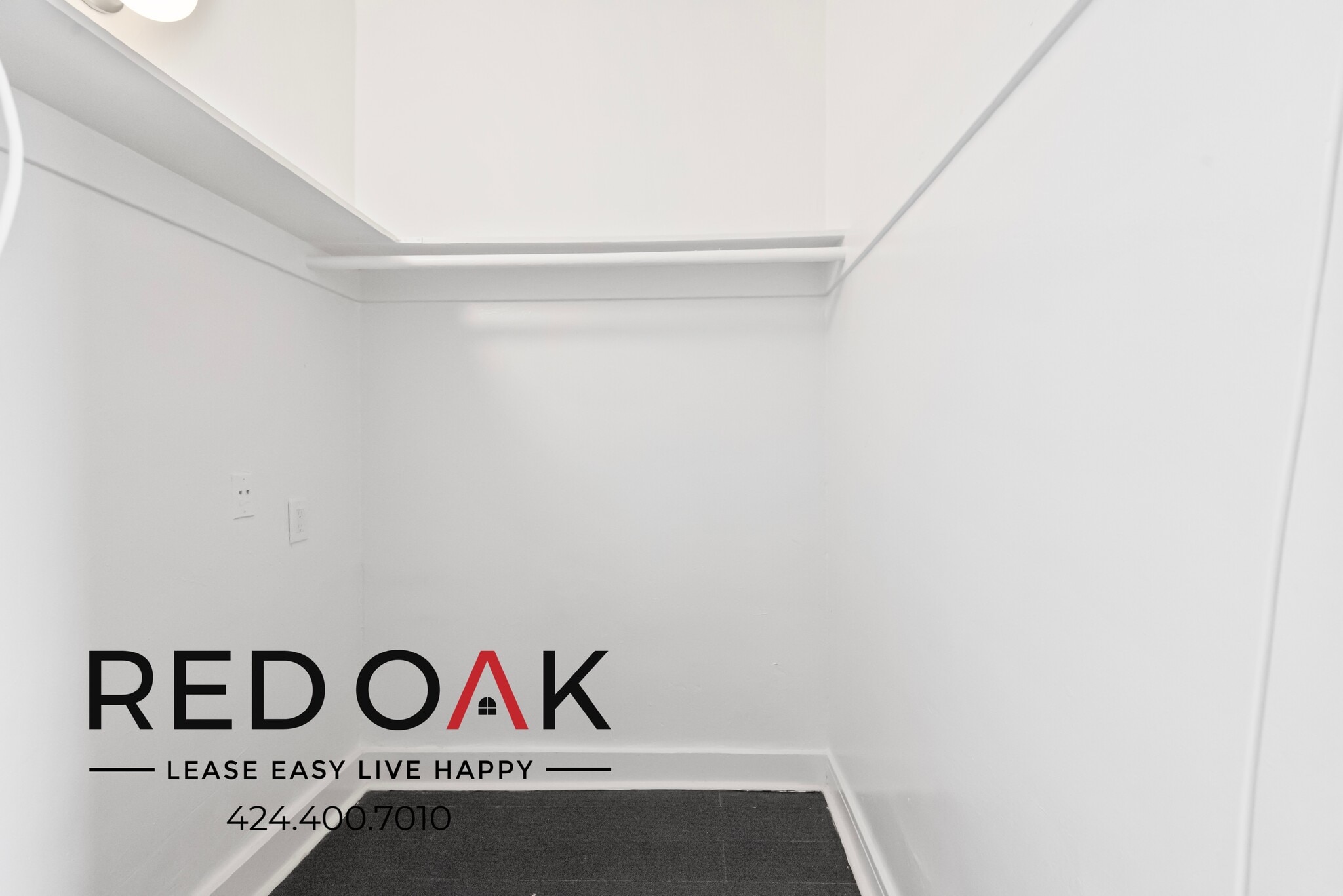 Building Photo - 687 Shatto Pl