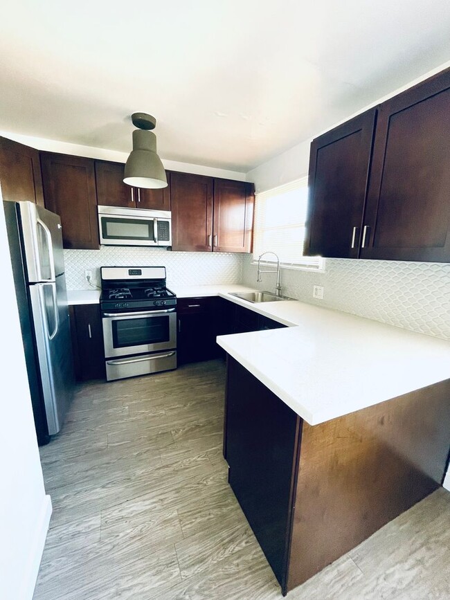 Interior Photo - Glendale Terrace Apartments - AC Townhomes...