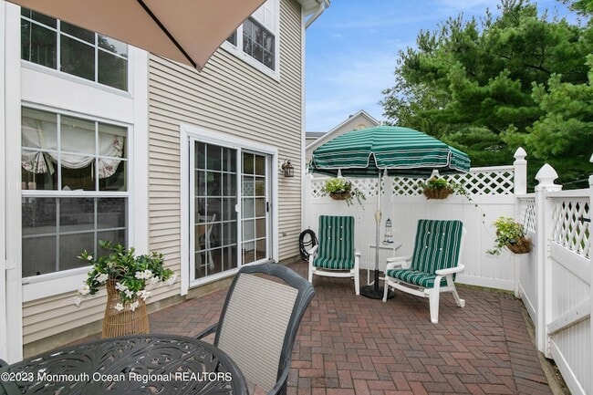 Building Photo - 101 Tarpon Dr