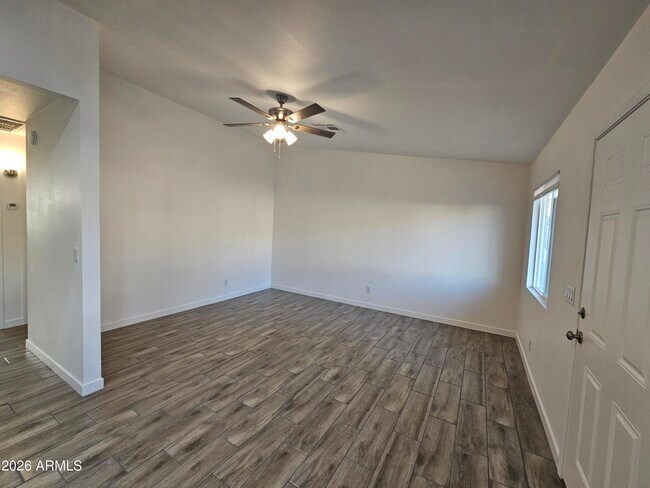 Building Photo - 4731 E Caballero St